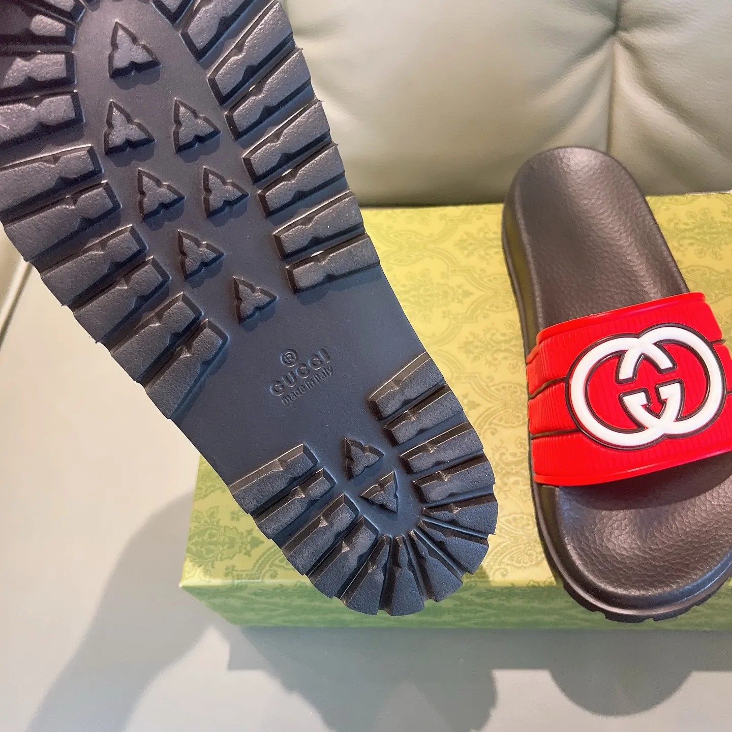 Men's Men's Shoes 130🐮🐮Gucci Gucci Slippers Gucci 2024 latest beach sandals slippers Original molding double G LOGO Original molding consistent Outsole: Men's Men's Shoes u double-layer outsole Size: 35-46